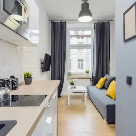 Apartment Kawalerka W Srodmiesciu 22